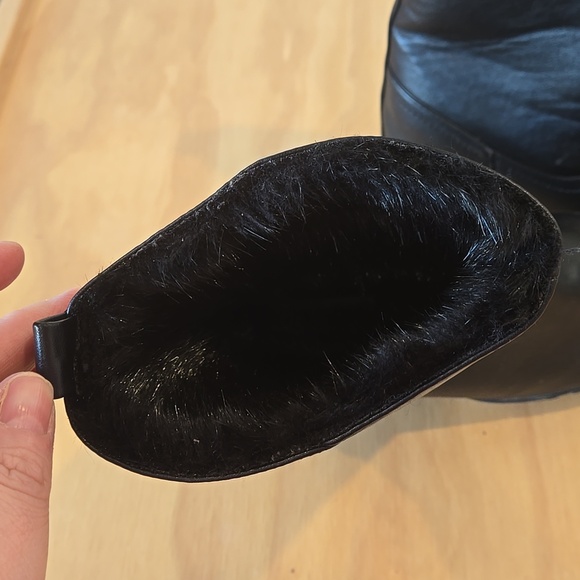 EUC Matt & Nat Lauren Faux Fur Hidden Wedge Boots, size 39, black - Picture 7 of 10